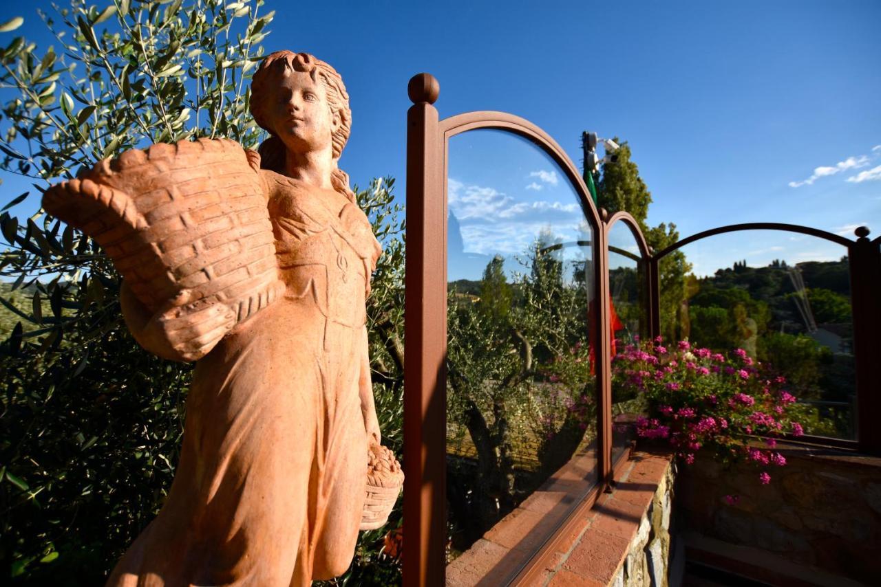 لاسترا أَ سينيا La Valle Di Anna المظهر الخارجي الصورة
