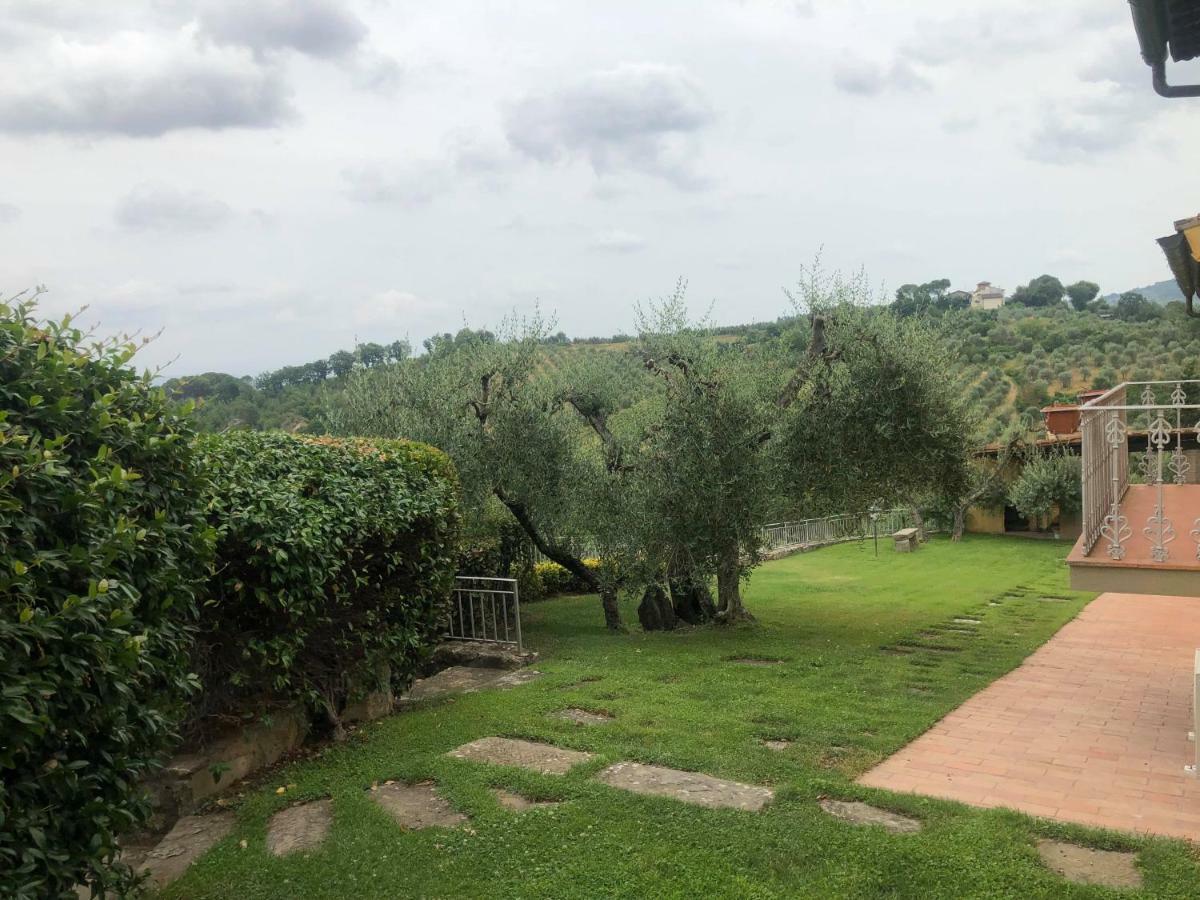 لاسترا أَ سينيا La Valle Di Anna المظهر الخارجي الصورة